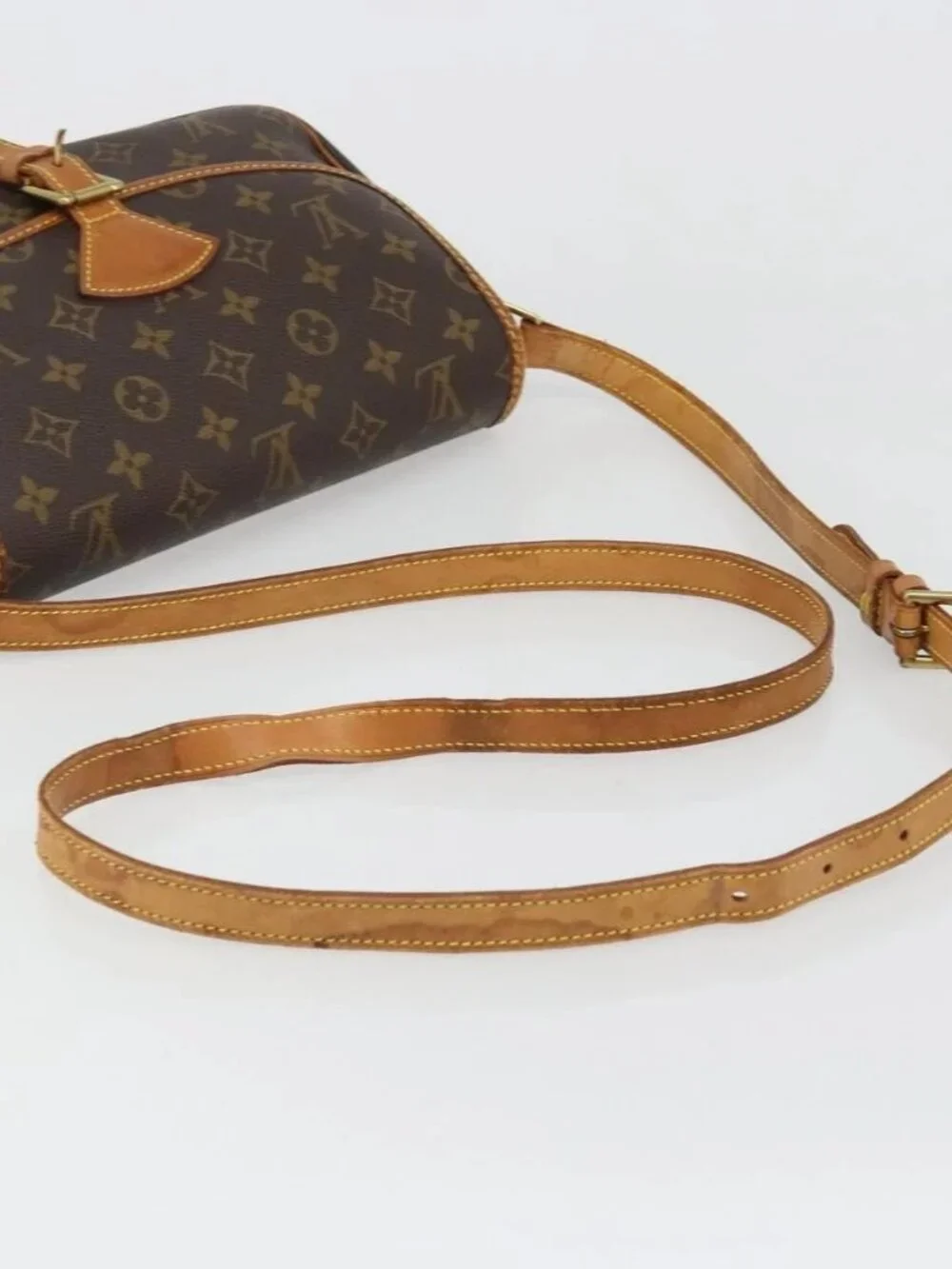 LOUIS VUITTON Monogram Sologne Shoulder Bag M42250 LV Auth fm5361